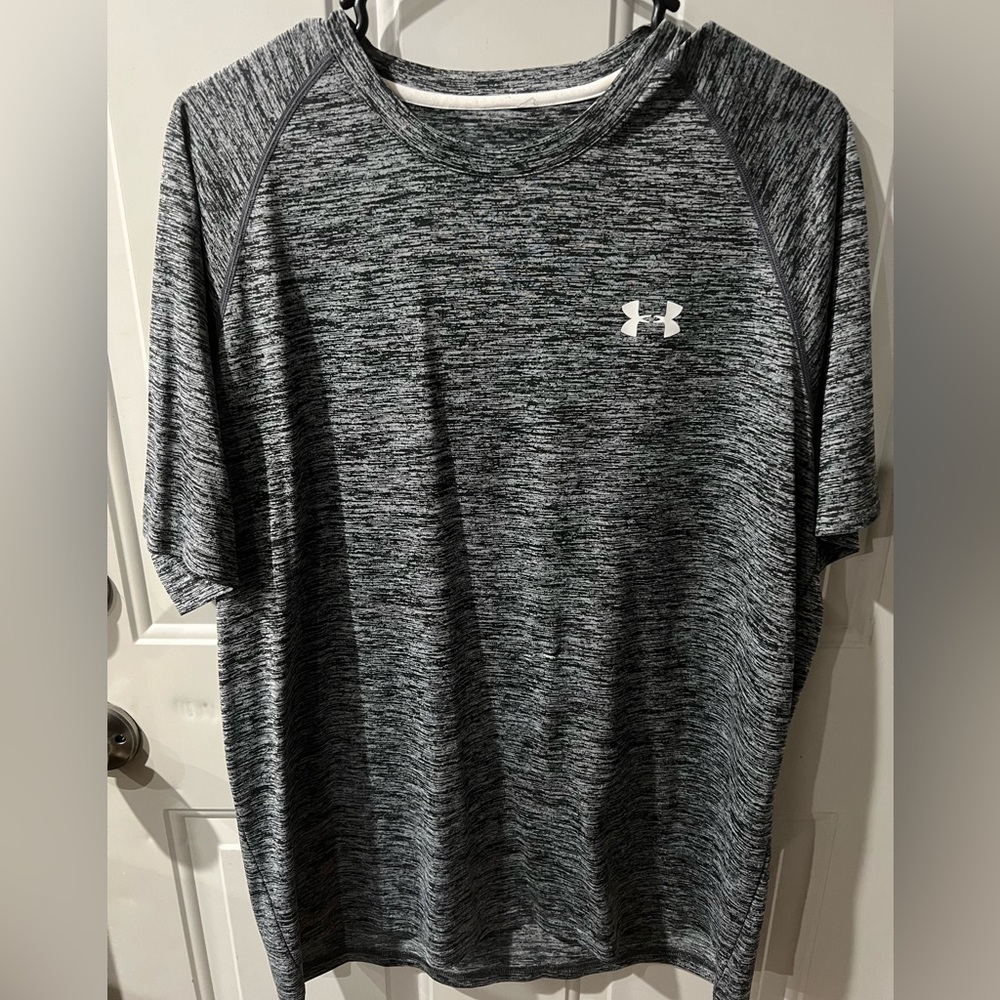 Under Armour heat gear shirt
